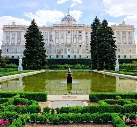 Madrid Royal Palace and Wine Tasting