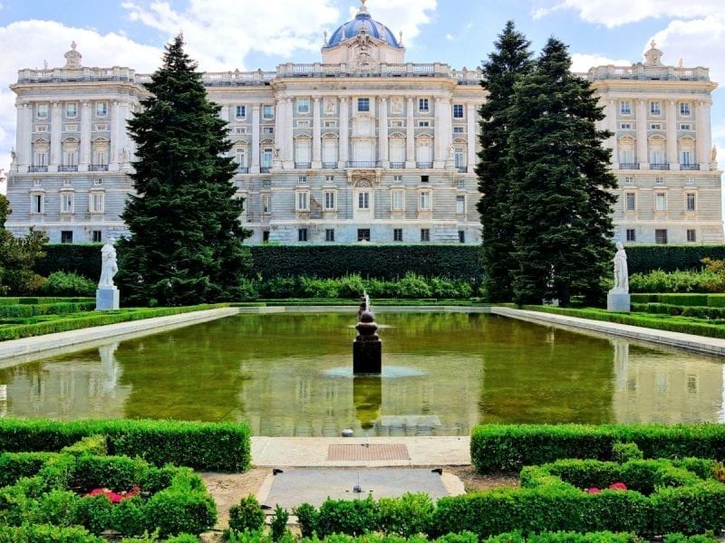 Madrid Royal Palace and Wine Tasting