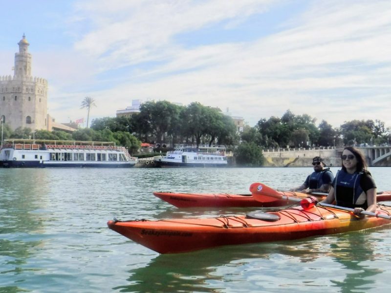 Descubre los kayak en Sevilla