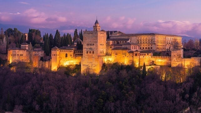 Entrada sin colas a la Alhambra y entradas