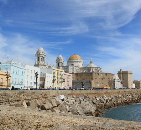 Cádiz histórico sin barreras arquitectónicas