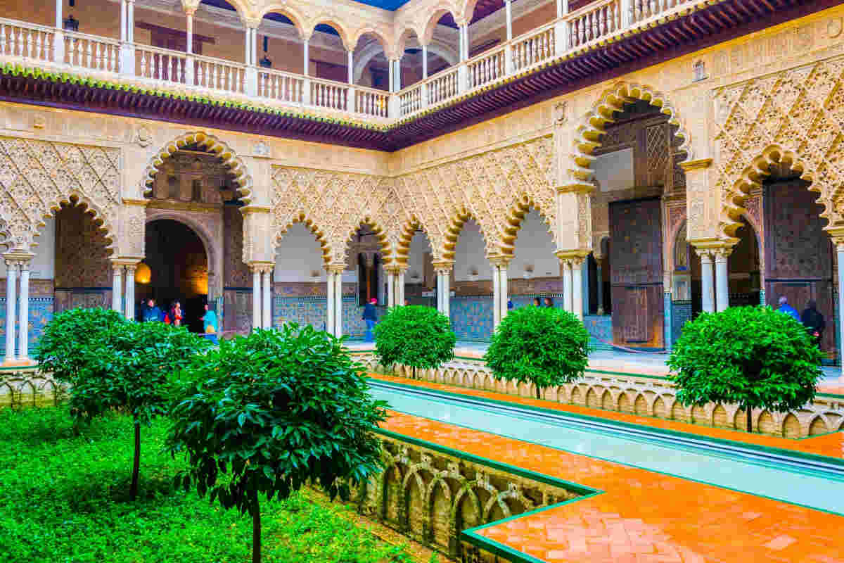 Visit to the Alcazar and the Cathedral of Seville