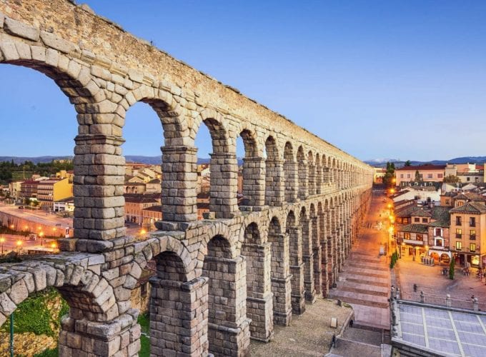 Toledo y Segovia en un día desde Madrid