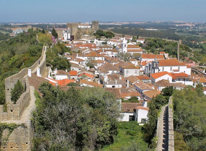 Óbidos, la villa de los museos y el tour privado de Mafra