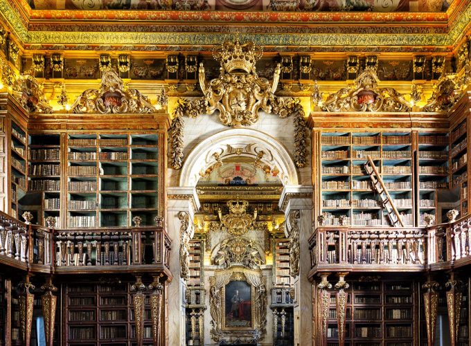 Visita a la Biblioteca Joanina y la Universidad de Coimbra