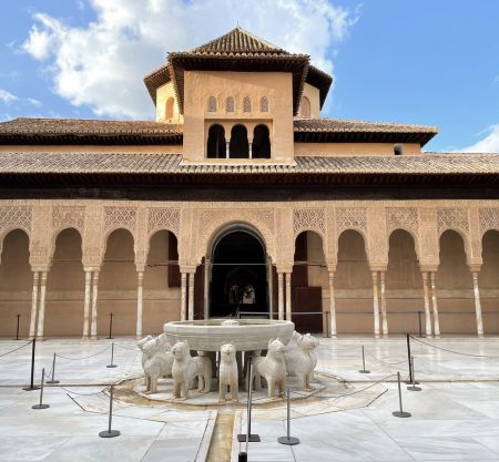 Alhambra Private Tour Complete with Nasrid Palaces