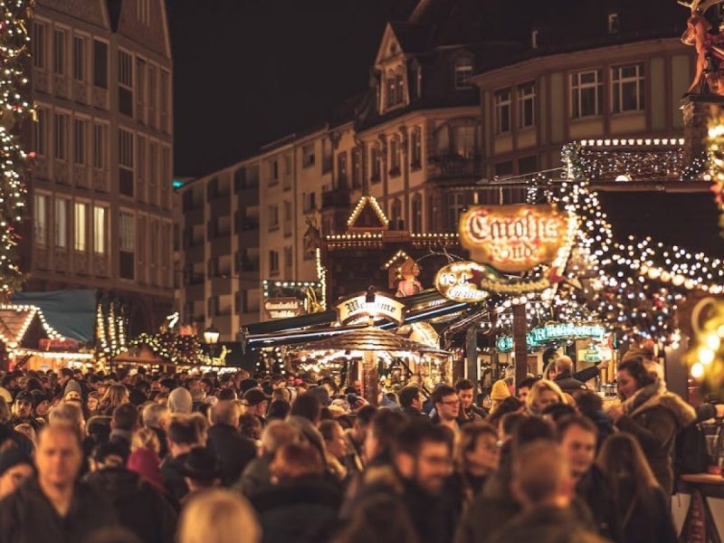 Magic Christmas private tour in Sankt-Gilegn