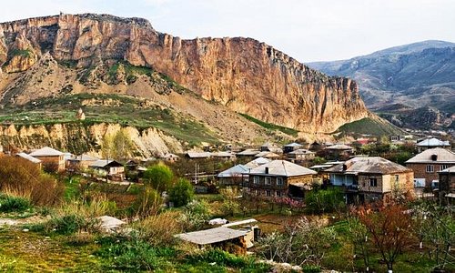 Areni,Village